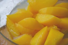 标准光源箱检测黄桃罐头颜色一致性